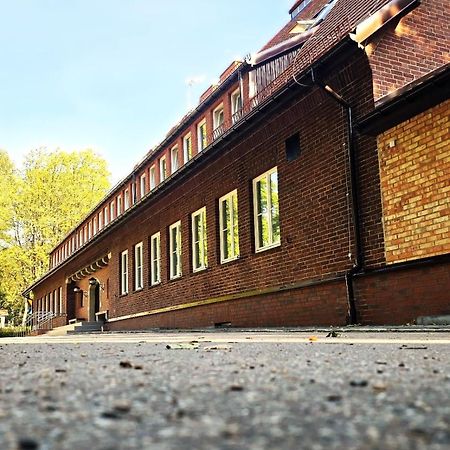 Hotel Osrodek Wypoczynkowy Caritas Diecezji Koszalinsko - Kolobrzeskiej Przystan Podczele Kołobrzeg Esterno foto